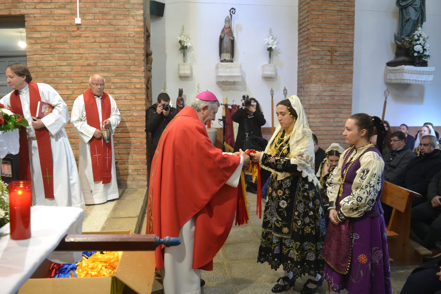 Mons. Retana: «El Amplio Reparto De Las Reliquias De San Blas Dio ...